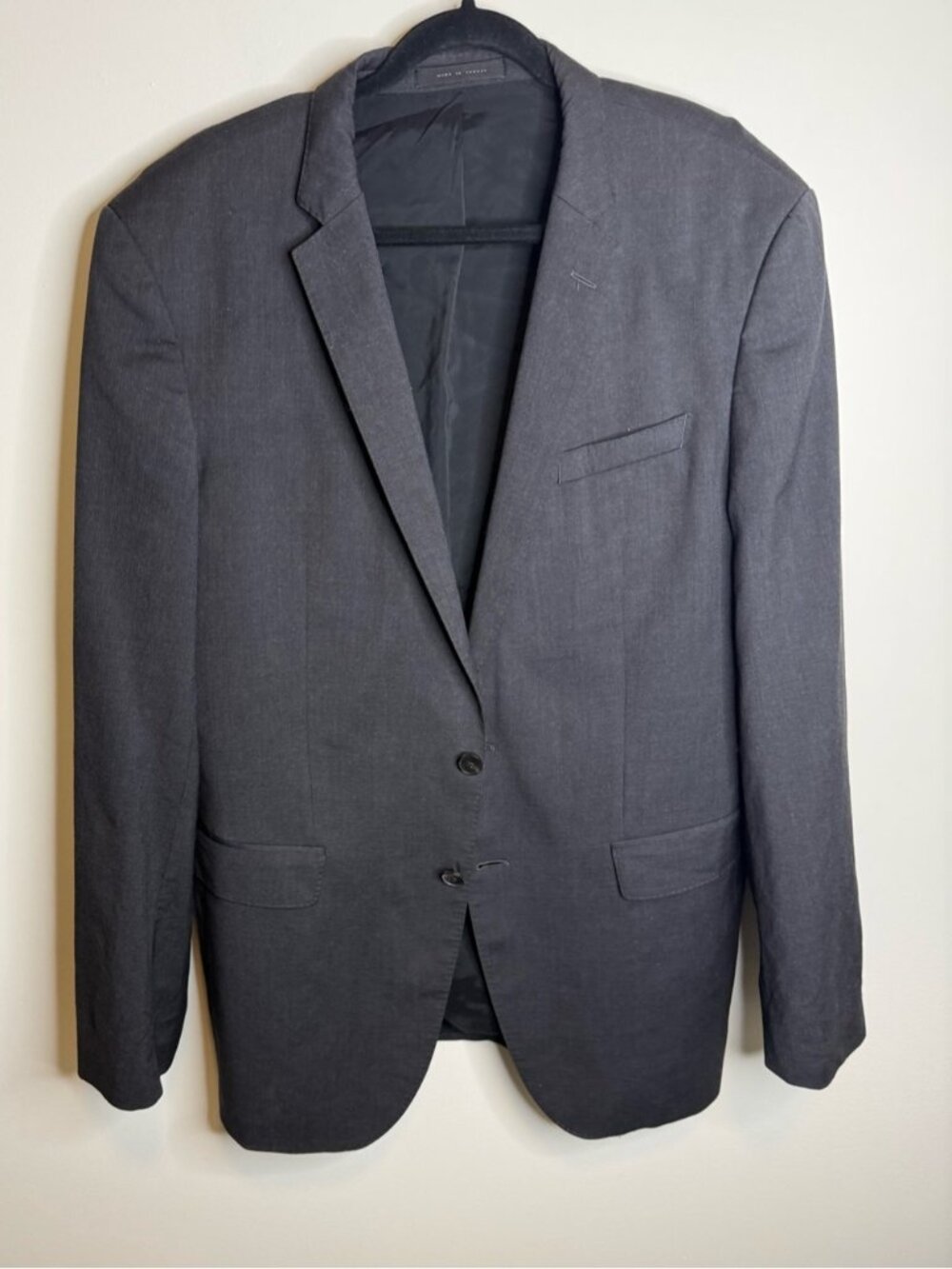 Hugo Boss Men's Dark Gray Two-Button blazer trabaldo togna 1840 super 120 44L